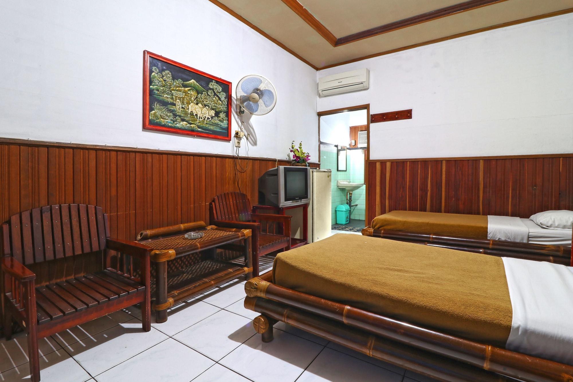בנג'ארמאסין Hotel Sas Syariah מראה חיצוני תמונה