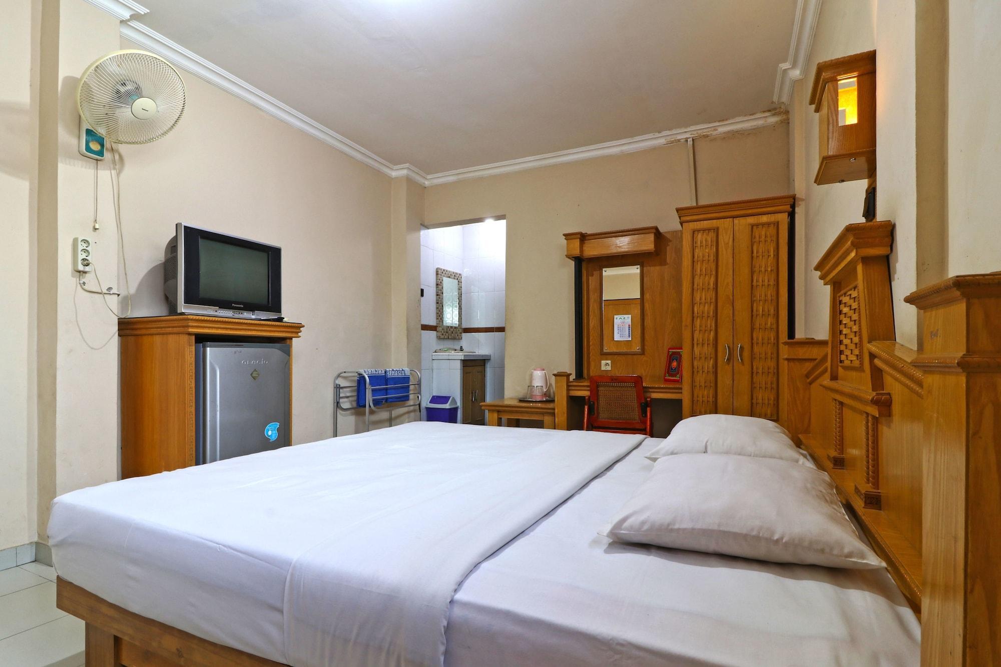 בנג'ארמאסין Hotel Sas Syariah מראה חיצוני תמונה