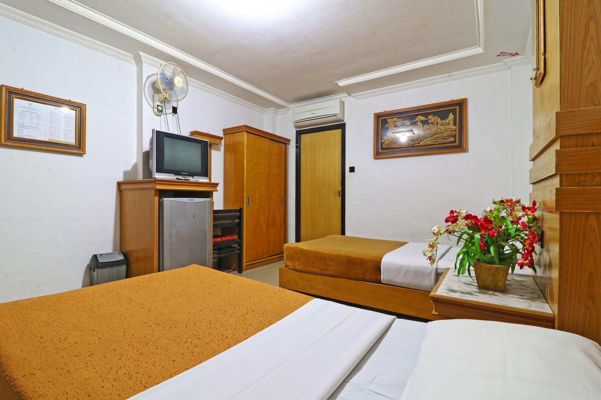 בנג'ארמאסין Hotel Sas Syariah מראה חיצוני תמונה