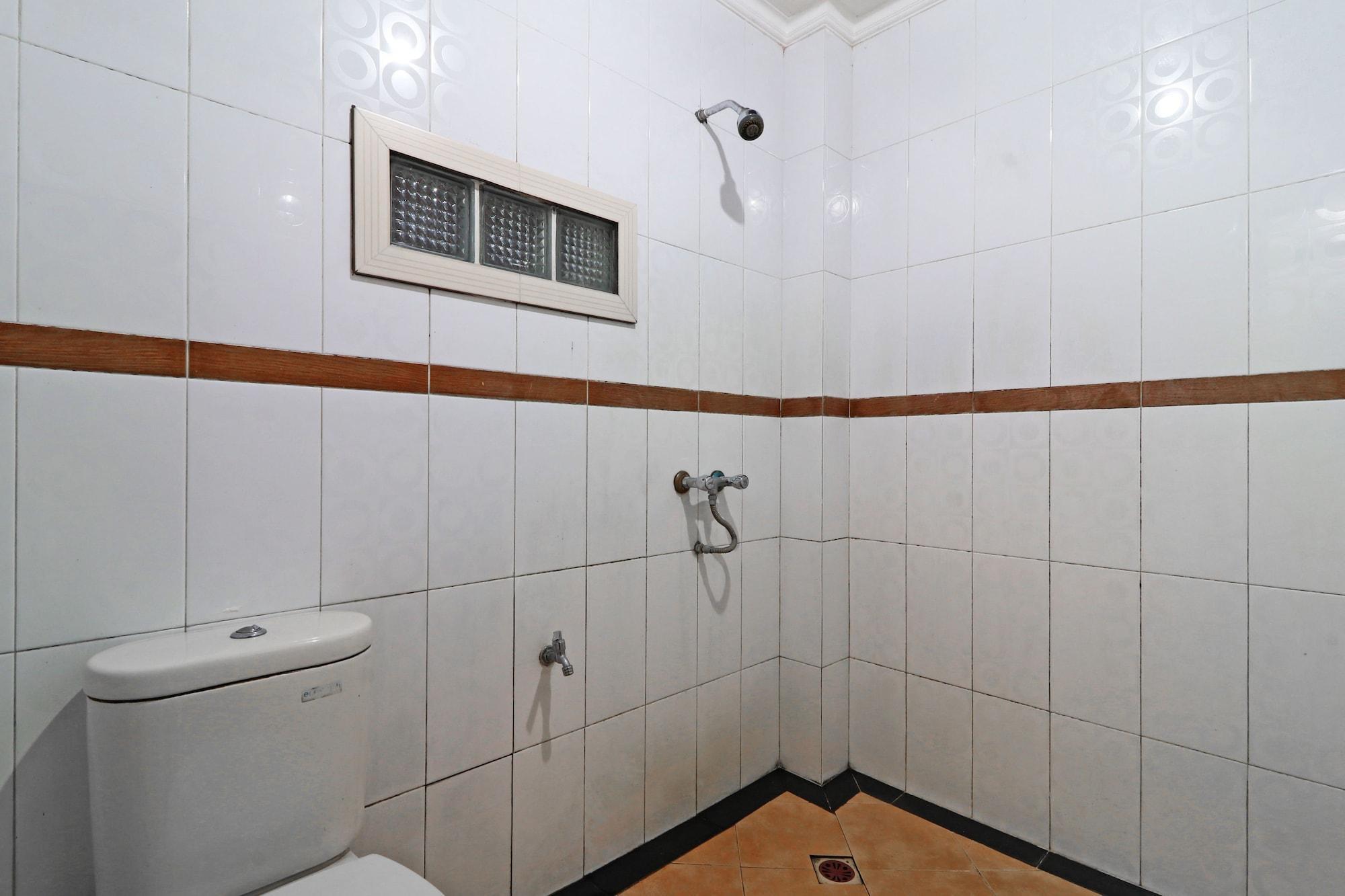 בנג'ארמאסין Hotel Sas Syariah מראה חיצוני תמונה